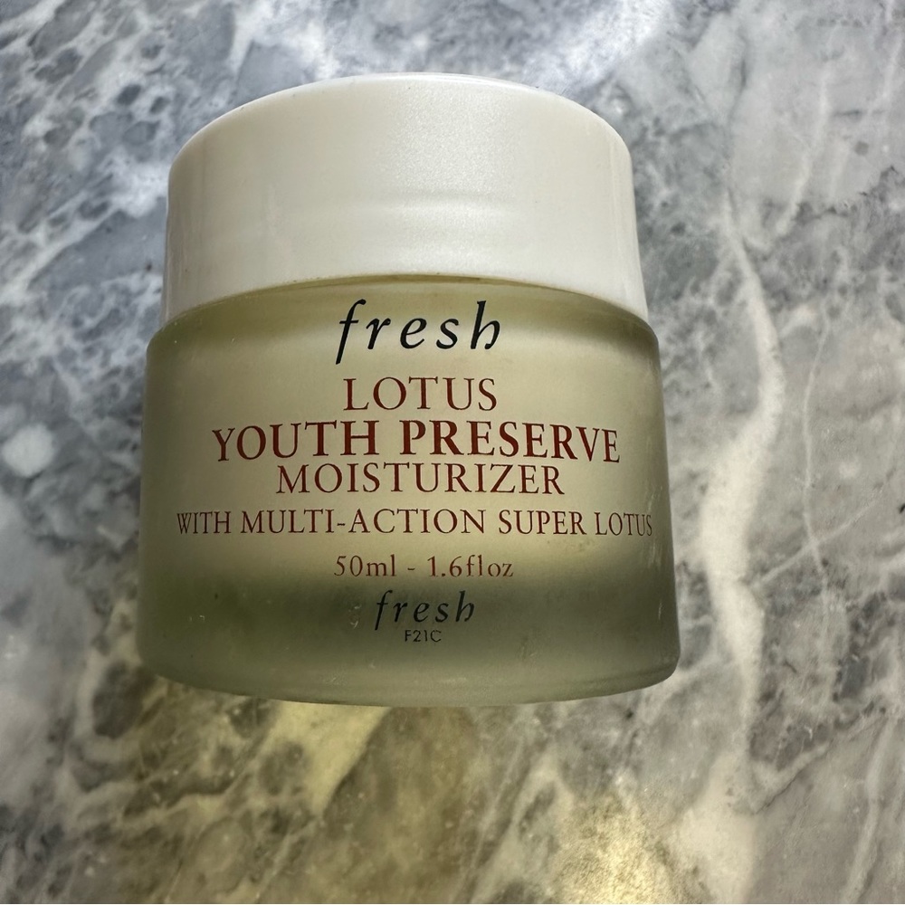 Fresh Lotus Youth Preserve Moisturizer
